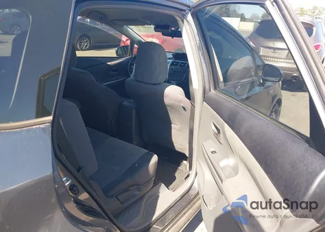 2012 Toyota Prius V Two z USA, uszkodzony, nr VIN JTDZN3EUXC3164459